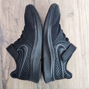 Nike Youth Kids Boys Star Runner Shoes